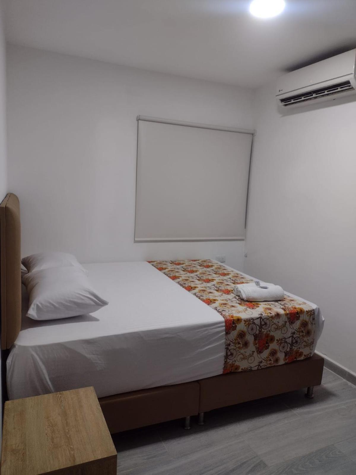 Hotel Brisas Медельин Экстерьер фото